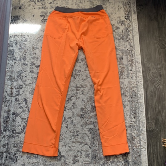 SOLD ❌❌❌ Cherokee Orange Scrub Pants ( petite) - Picture 5 of 5